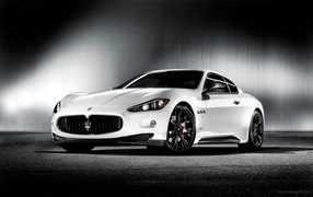 Дизайн автомобиля Maserati Granturismo