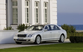 Тест драйв автомобиля Maybach Landaulet
