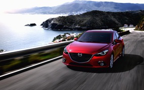Новая машина Mazda 3 2014