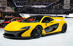 Тест драйв автомобиля McLaren P1 2014