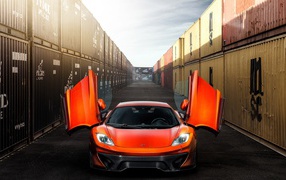 Красный Vorsteiner McLaren 12c mp4 VX