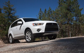 Автомобиль Митсубиси