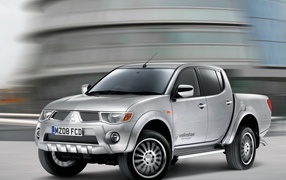 Надежная машина Mitsubishi L200