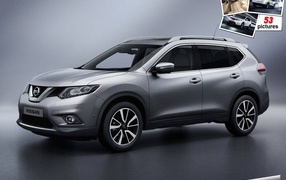 Красивый автомобиль Nissan X-Trail в Москве