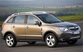 Фото автомобиля Opel Antara