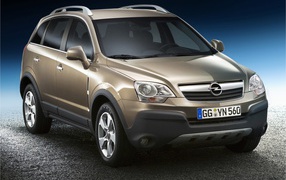 Надежный автомобиль Opel Antara