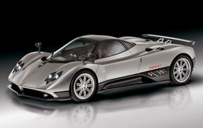 Надежная машина Pagani Zonda