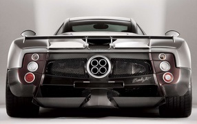 Фото автомобиля Pagani Zonda