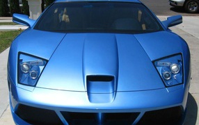 Надежная машина Pontiac Fiero