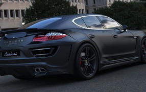 Porsche Panamera в городе