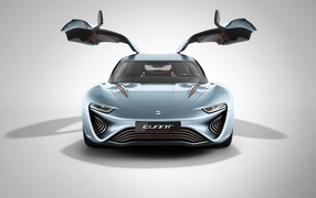 Спортивный автомобиль 2014 год