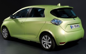 Автомобиль марки Renault Next Two 2014