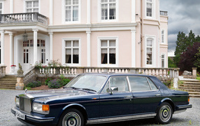 Дизайн автомобиля Rolls Royce Silver Spirit