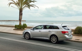 Photo of a car Toyota Avensis 2013 