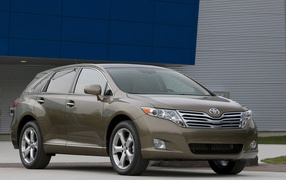 Новая машина Toyota Venza