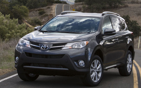 Надежная машина Toyota RAV4