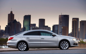 Красивый автомобиль Volkswagen Passat