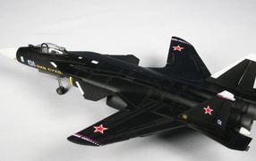 Модель нового истребителя