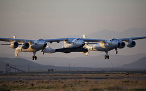 Самолет тримаран