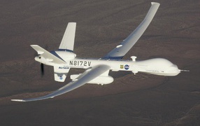 Беспилотный самолет