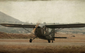 Старый легкий самолет