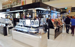 Бутик косметики Dior