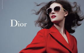 Модная одежда от Dior
