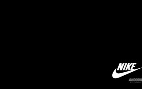 Логотип Найк на черном фоне