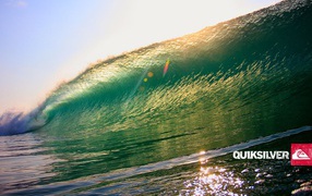 Surfing on the green wave