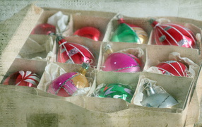 Игрушки для украшения елки