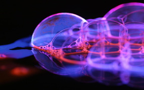 Синие мыльные пузыри