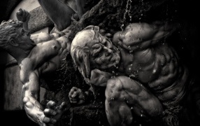 Mускулистые скульптуры