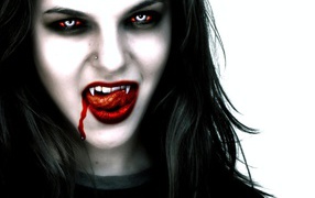 Bloody vampire girl