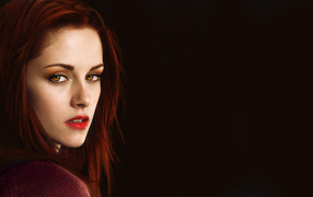 Redhead girl vampire