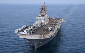 Cледы корабля в штиле