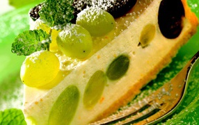 Торт с виноградом