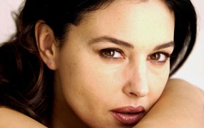 Красивая актриса Моника Беллуччи