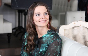 Красивая Елизавета Боярская