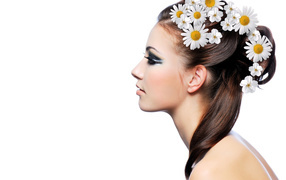 Girl with daisies in her hair