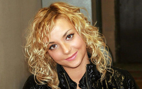 Популярная Дарья Сагадова