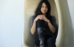 Популярная Мишель Родригес