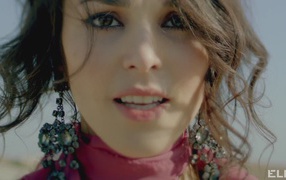 Знаменитая актриса Сати Казанова