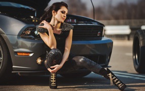 Очаровательная модель Сати Казанова