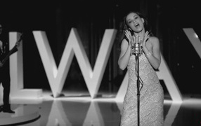 Популярная актриса Виктория Дайненко