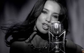 Прекрасная актриса Виктория Дайненко