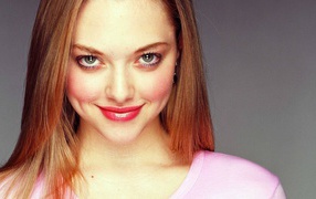 Суперзвезда Аманда Сайфред