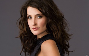 Красивая модель Коби Смолдерс