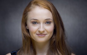 Модель Софи Тернер