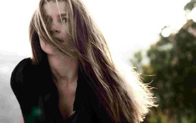 Актриса Юлия Михалкова