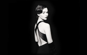 Очаровательная актриса Эмилия Кларк